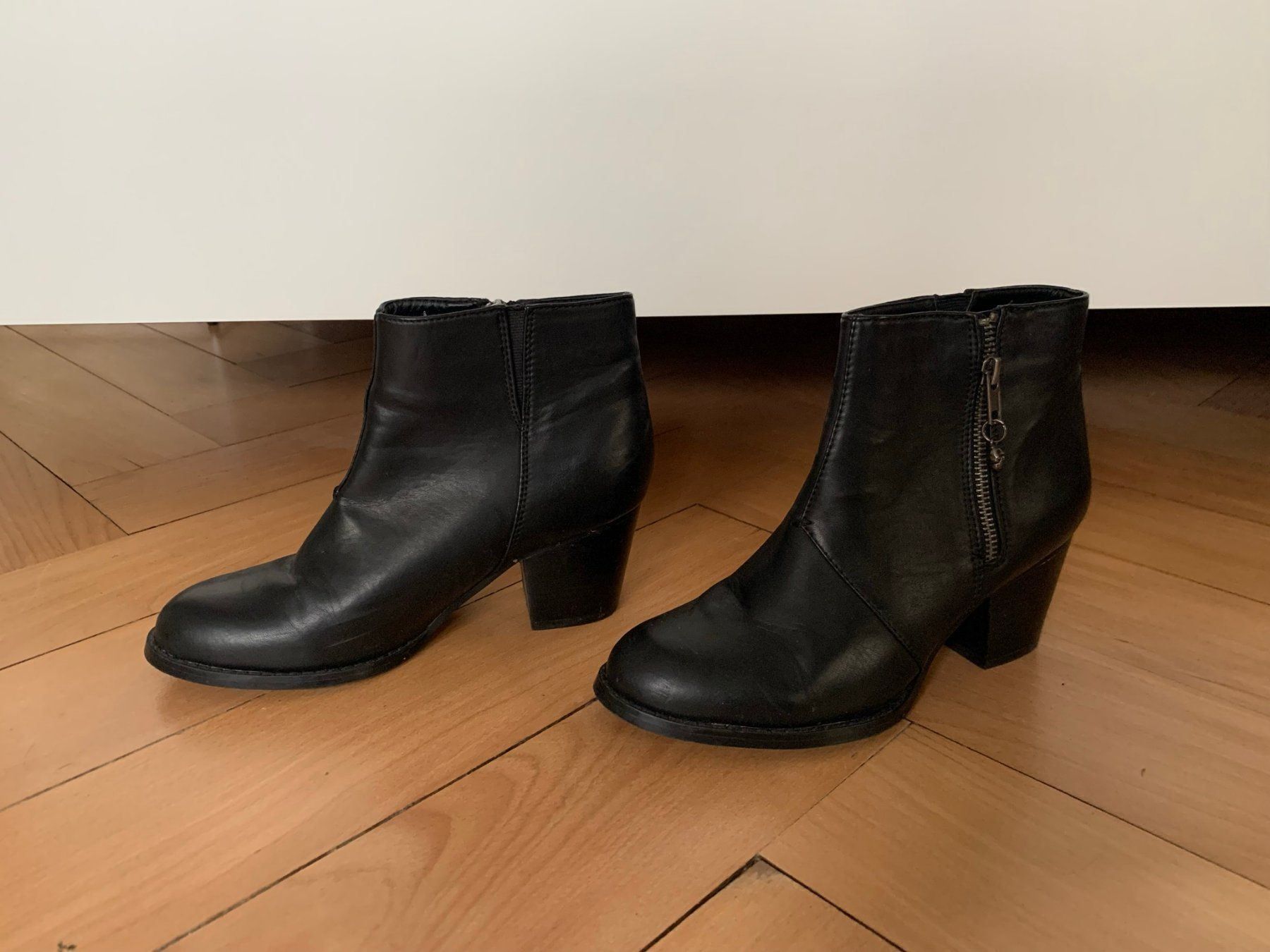 Damenschuhe: Stiefelette schwarz - 38 – Gebraucht aus Zürich von Diazaio