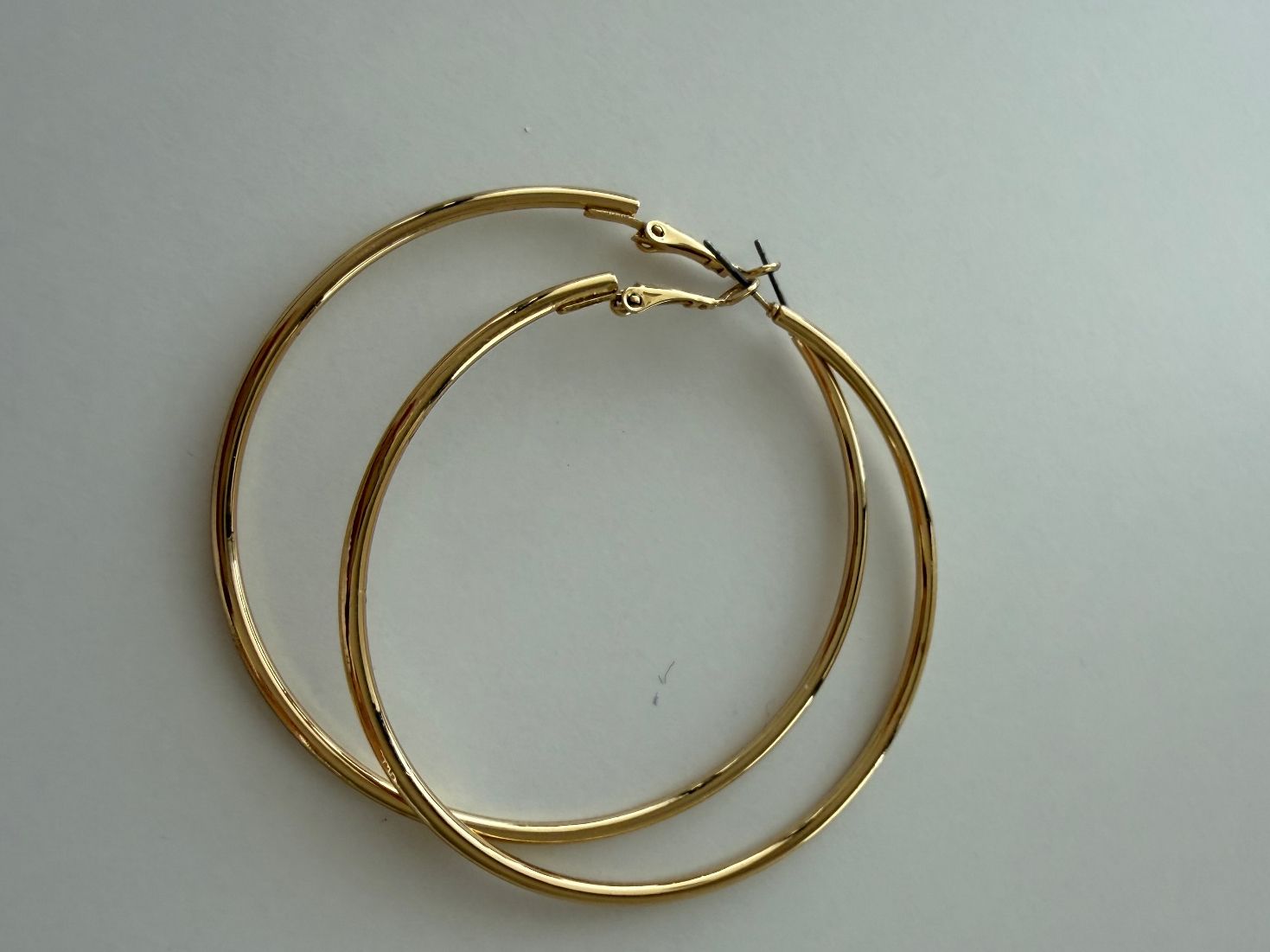 Orecchini pendenti & Orecchini a lobo: Goldene Creolen – Usato da Sissach venduto da laura.x4