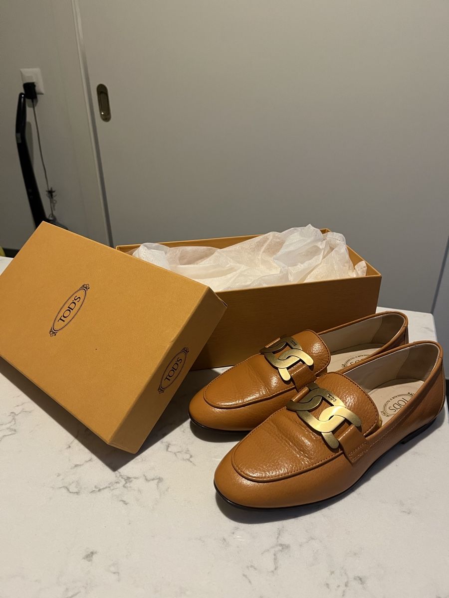 Tod'S Scarpe da donna: TOD's Gommino Leather Loafers - Size 38 – Usato da Mies venduto da nic_yk5d 7