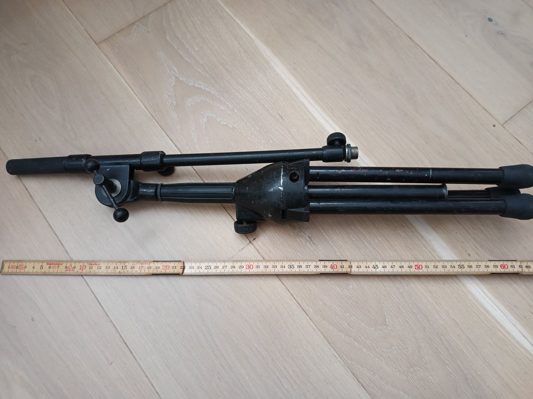 Supporti per strumenti musicali & leggii: K&M Mikrofonständer, Stativ halbhoch – Usato da Muolen venduto da Brassmaster27 3