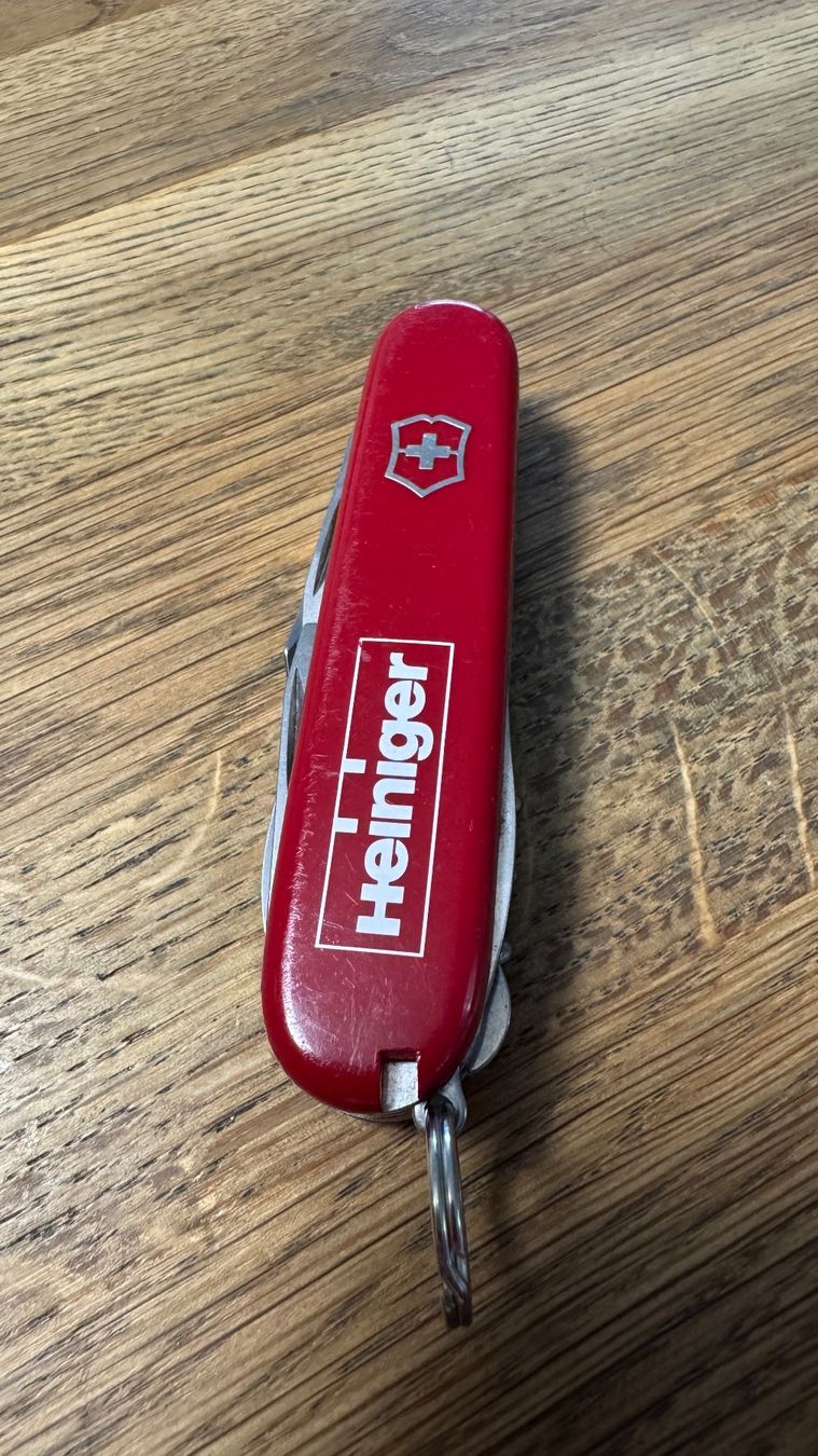 Victorinox Couteaux de poche: Victorinox Sackmesser Gross. – Neuf (Voir description) à Burgdorf par Catbagger64