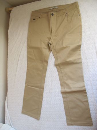 Hose von Zara Women Gr. 44 neu