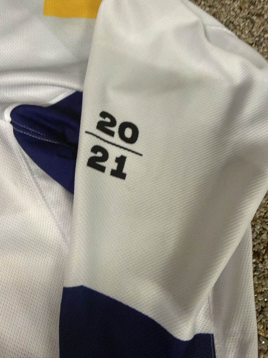 Leibchen & Hosen: Fribourg-Gottéron Topscorer Trikot – Gebraucht aus Wängi von Hami22 3