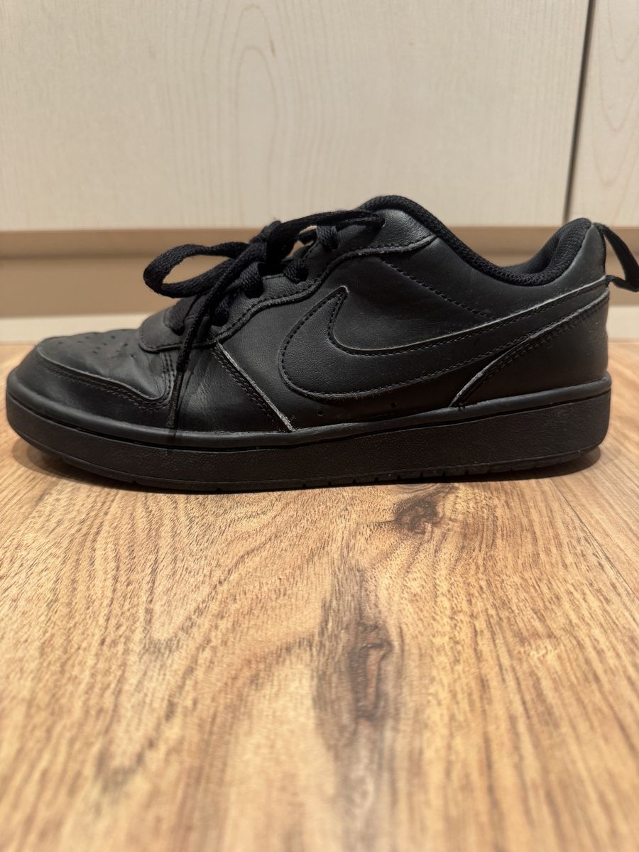 Nike Herrenschuhe: Nike Turnschuhe schwarz – Gebraucht aus Aristau von Rpolanski 1