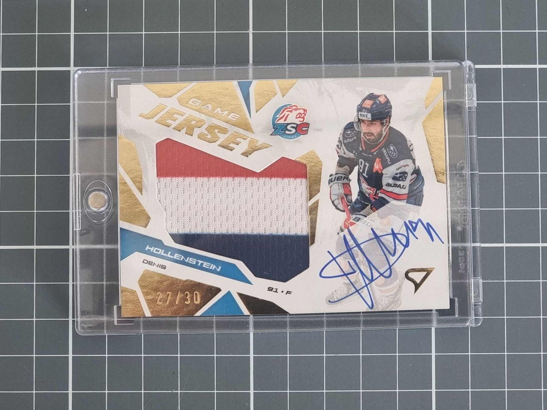 Sportzoo Sammelbilder & Trading cards: ZSC Lions GAME JERSEY ! 27/30 / Hollenstein / 25/26 Series 1 – Neu (gemäss Beschreibung) aus Rheineck von M.Panda21