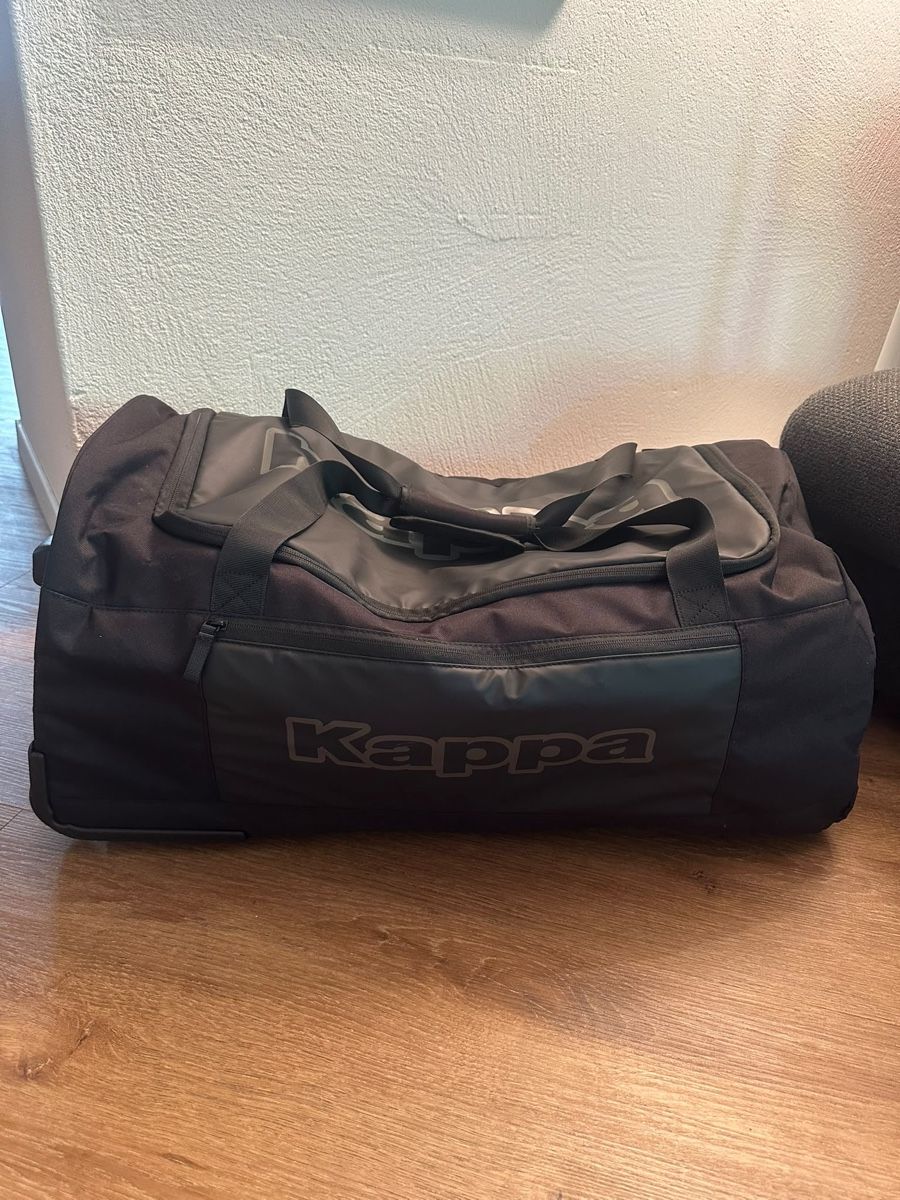 Borse: Kappa Reisetasche schwarz Rollen Neu – Usato da Zürich venduto da iva_9svl 1