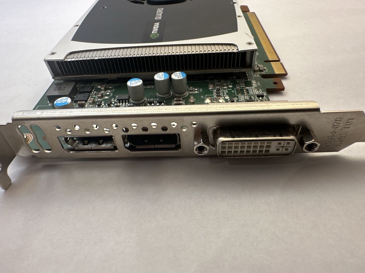 Nvidia Schede grafiche: Grafikkarte NVIDIA QUADRO 2000 1GB – Usato da Turbenthal venduto da ShadowBiker 1