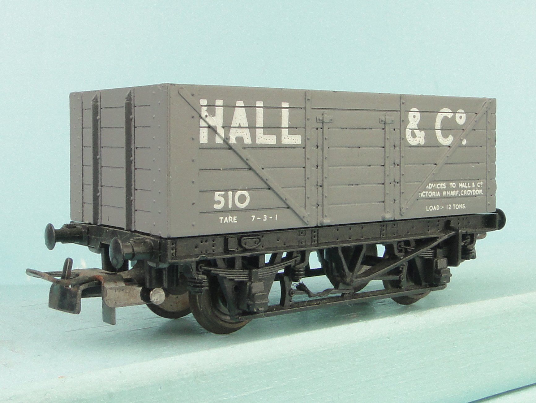 Liliput Modellini di ferrovie: Liliput 3 X Britische Güterwagen – Usato da Bülach venduto da cann11 2