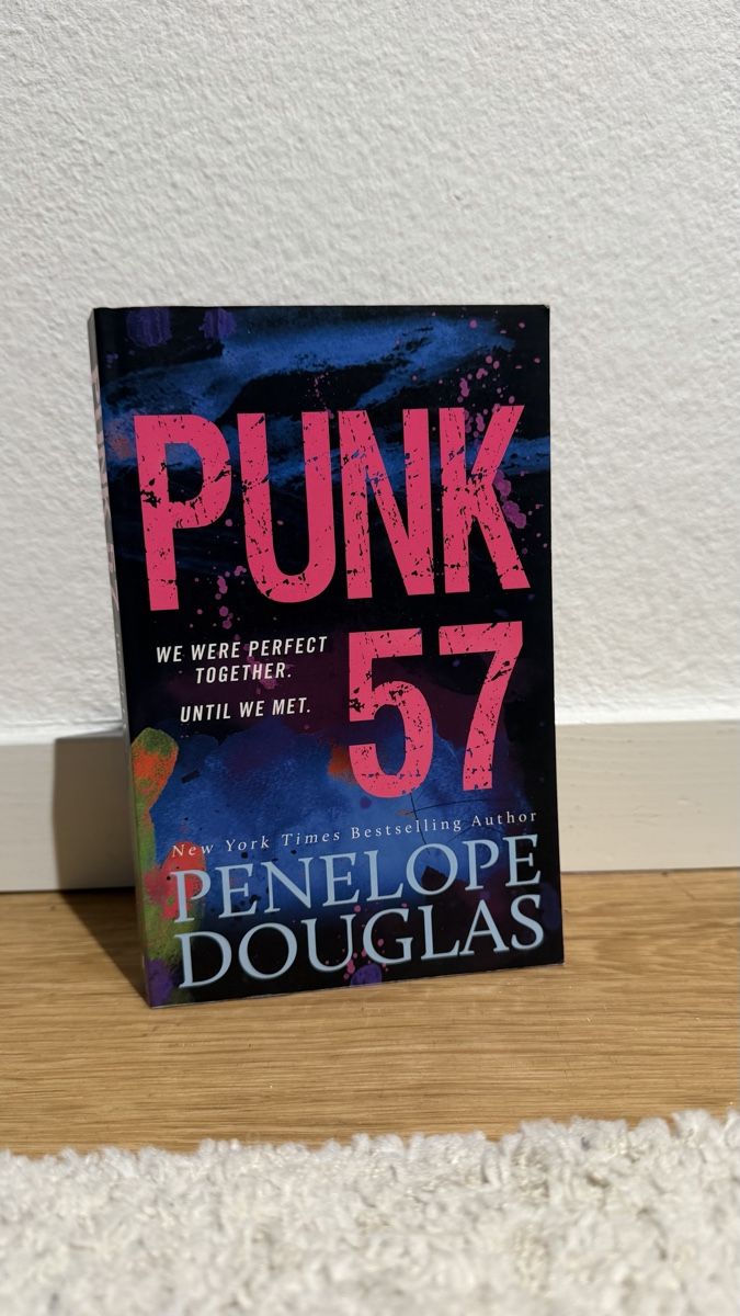 Livres:  Punk 57 Penelope Douglas gebraucht – Neuf (Voir description) à Muri AG par bel_7fpf