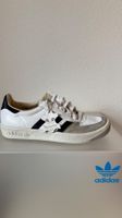Adidas Sneaker Modell 661644 weiss schwarz Grösse 42 2/3