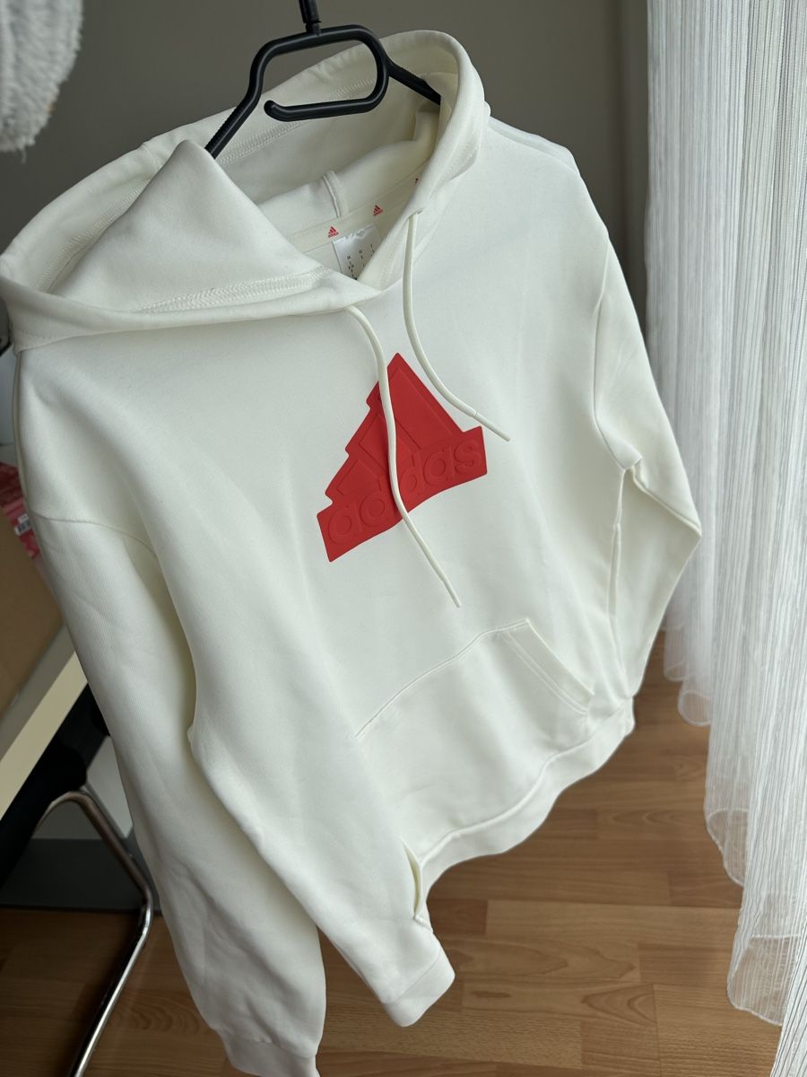 Adidas Pullover & Sweatshirts: Adidas Pullover ganz neu – Neu und originalverpackt aus Winterthur von Violeta_l
