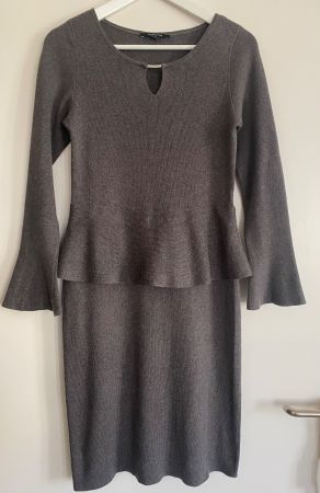 Kleid von Comma in Taupe, Gr. 34