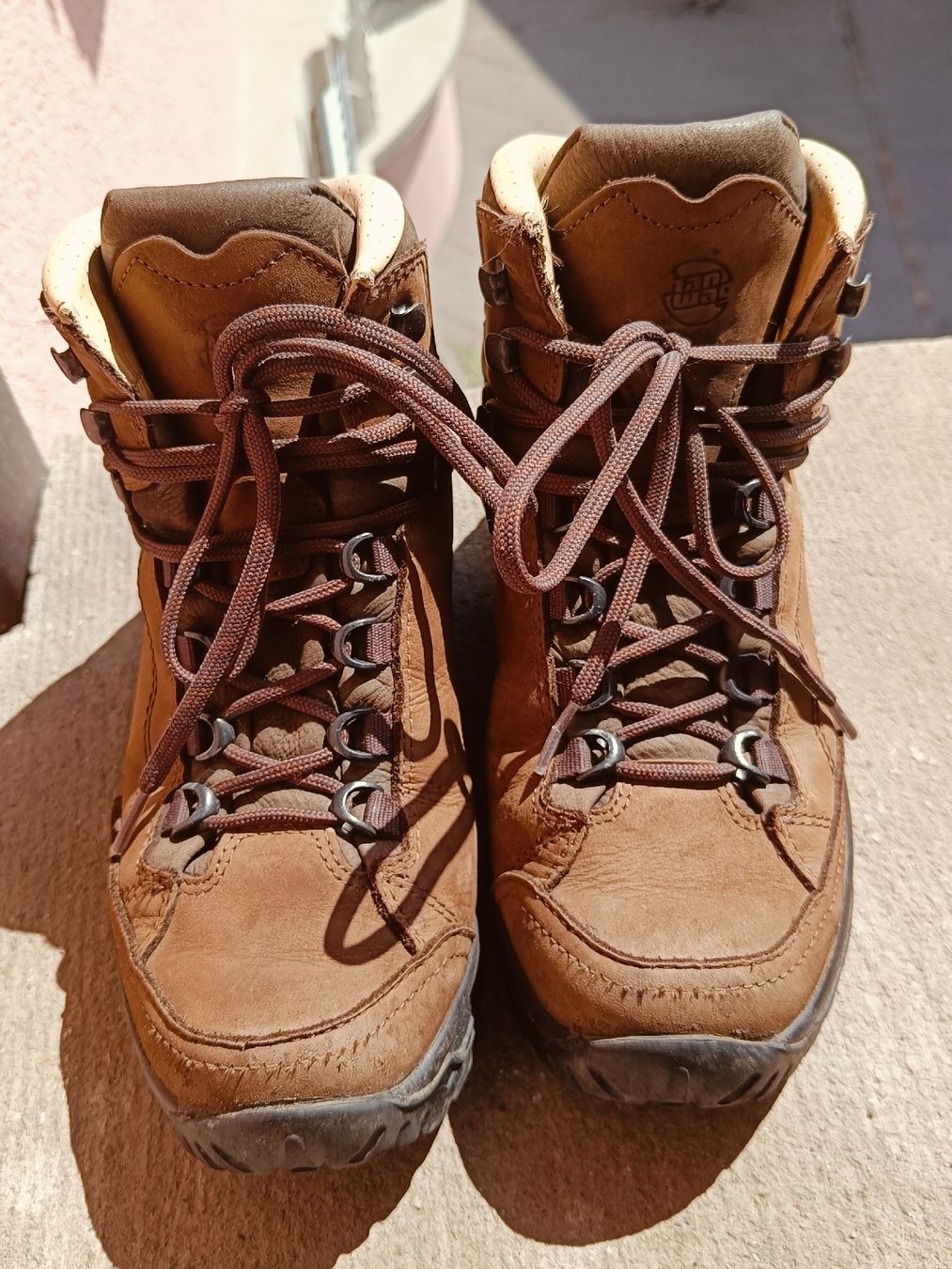 Hanwag Chaussures femmes: Hanwag Wanderschuhe – D'occasion à Zürich par dinamarie 3