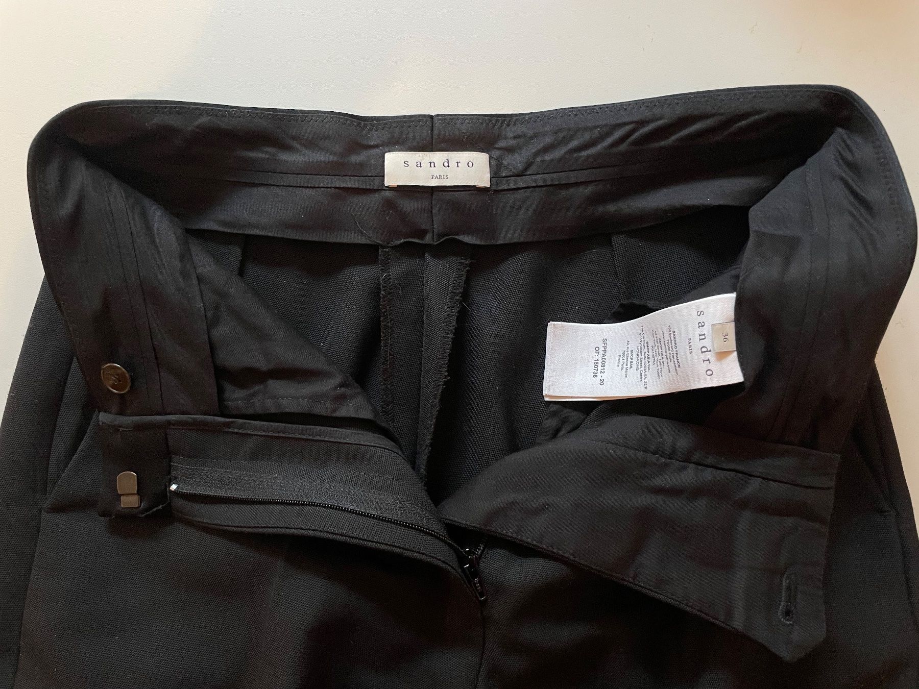 Schwarze Bügelfaltenhose aus Wolle von Sandro Paris | Kaufen auf Ricardo