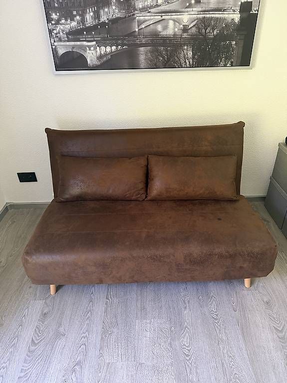 Sofas: Vend canapé Lit – Gebraucht aus Cernier von jo1069 2