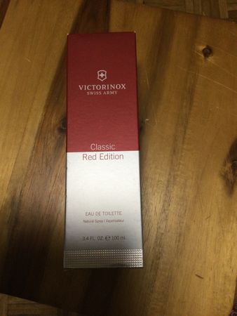 VICTORNIOX  EAU De Toilette Original Verpackung ungeöffnete 