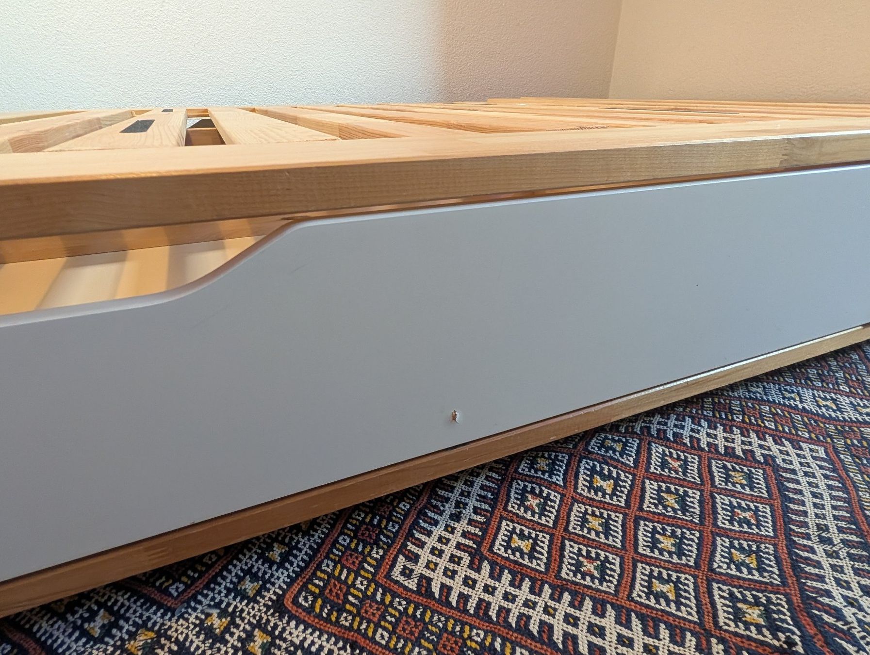 Ikea Letti: Bettgestell mandal ikea 140*200 – Usato da Zürich venduto da Jules8003 4
