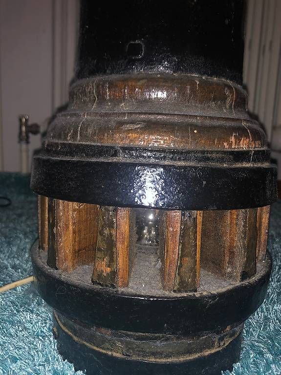 Lampes: Alte Antike Radnabe mit Lampe – D'occasion à Walterswil SO par som_jbd7 2
