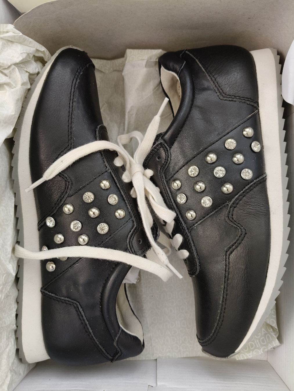Scarpe da donna: GAUDI sneakers black leather size 37 studs new – Nuovo e nell'imballaggio originale da Zürich venduto da sha_vw65