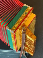schönes Schwyzerörgeli, B gestimmt, 2chörig, mit Koffer