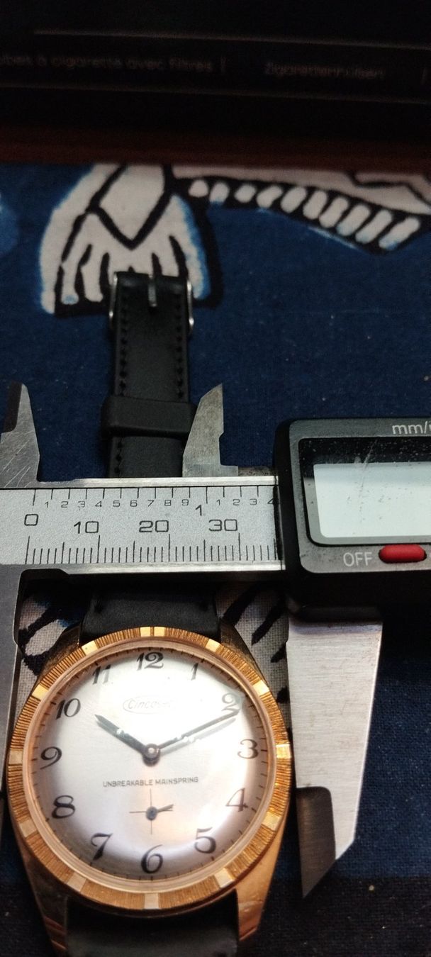 Orologi: Montre cincaset – Usato da La Chaux-de-Fonds venduto da jac_9llg 8