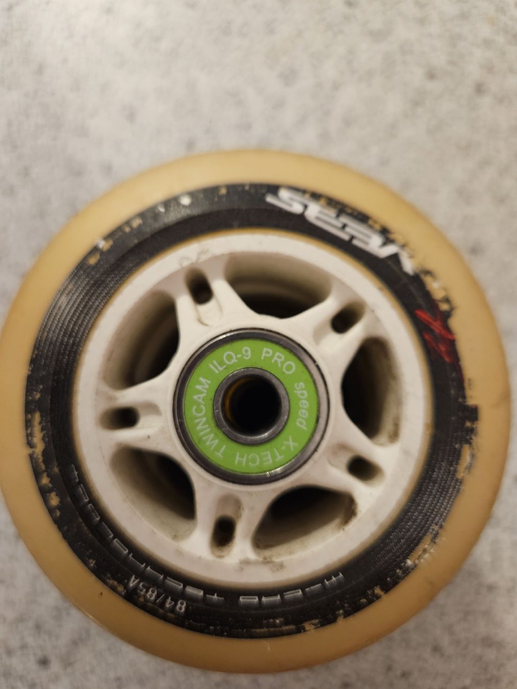 Inline-Skating & Rollschuhe: 4 roues de roller Seba 84 mm / 85A avec roulements TwinCam  – Gebraucht aus Monthey von darkmine 2