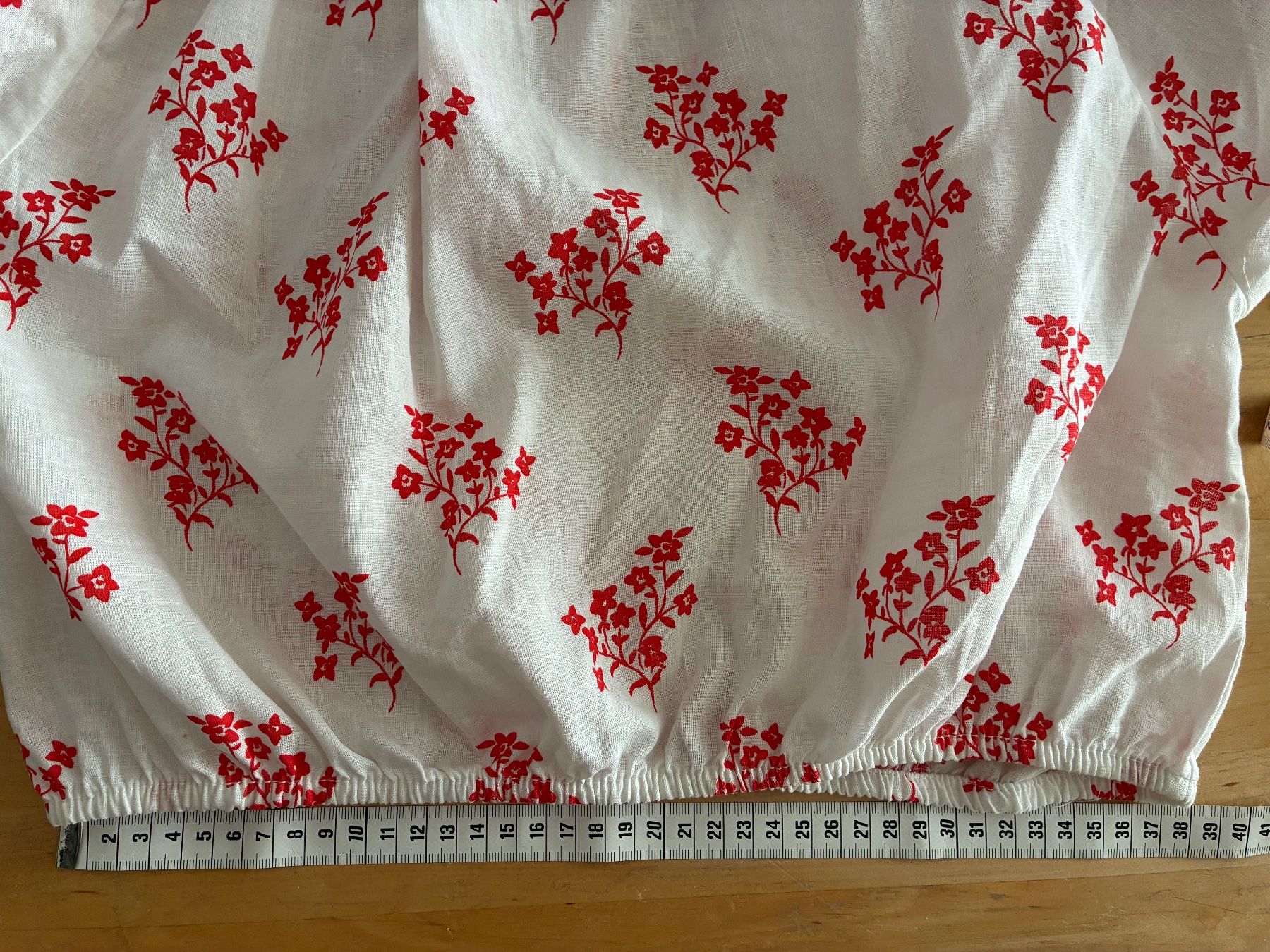 H&M Camicette: sommerliche Bluse mit hübschem Print, Leinen-Baumwolle – Usato da Schaffhausen venduto da FannyUsedom 3