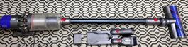 Dyson V10 Staubsauger / aspirateur