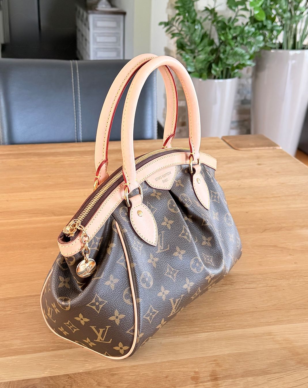 Louis Vuitton Borse da donna: Louis Vuitton Tivoli PM – Usato da Reinach AG venduto da BisMad3 2