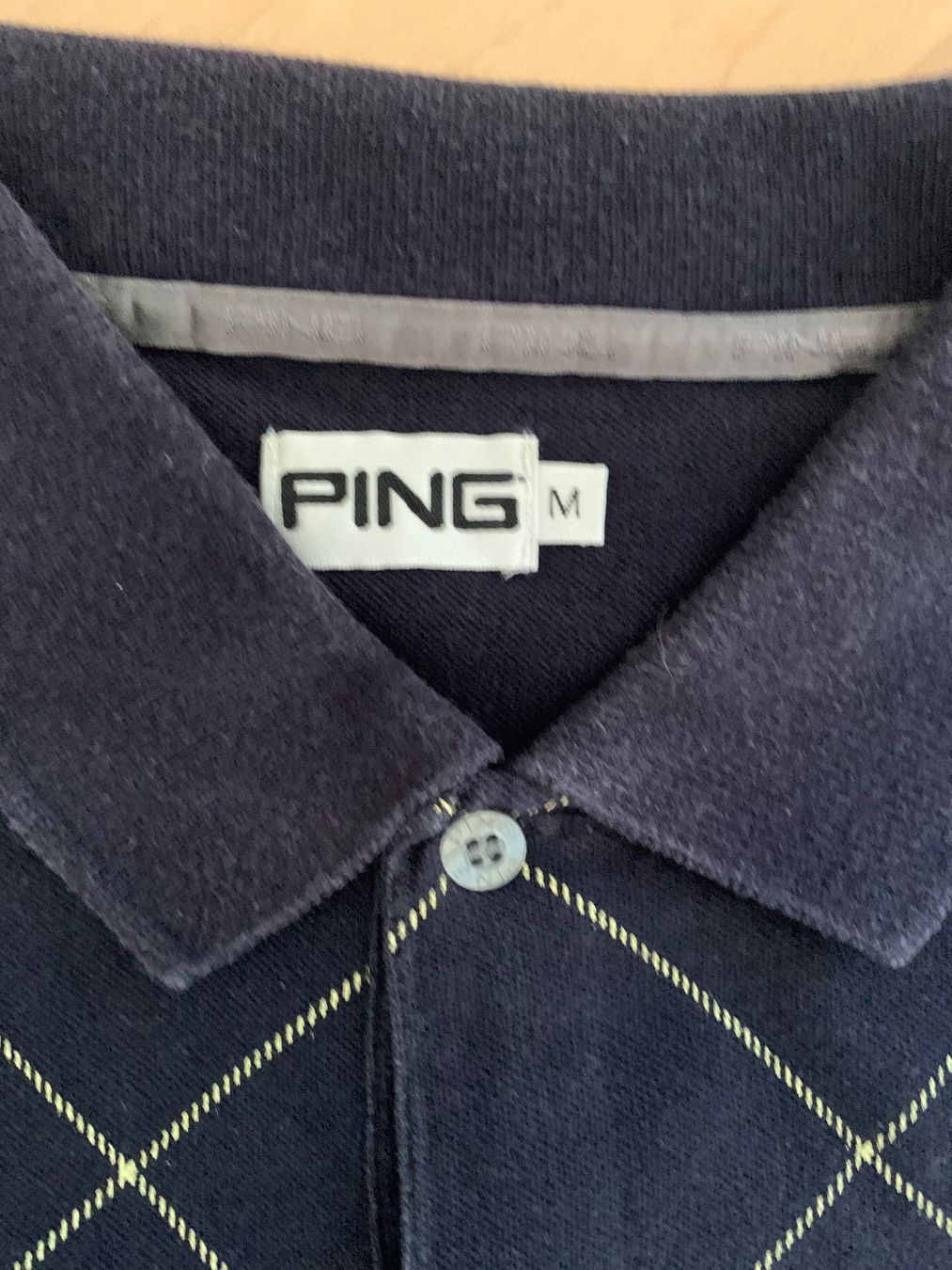 Magliette Polo: Ping Polo Golf Shirt – Usato da Ennetbaden venduto da usemiste 1