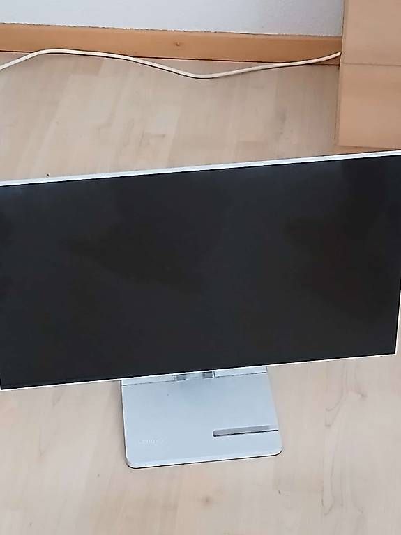 Ecrans: Monitor 27 zoll – D'occasion à Oberbipp par nadeschkin85