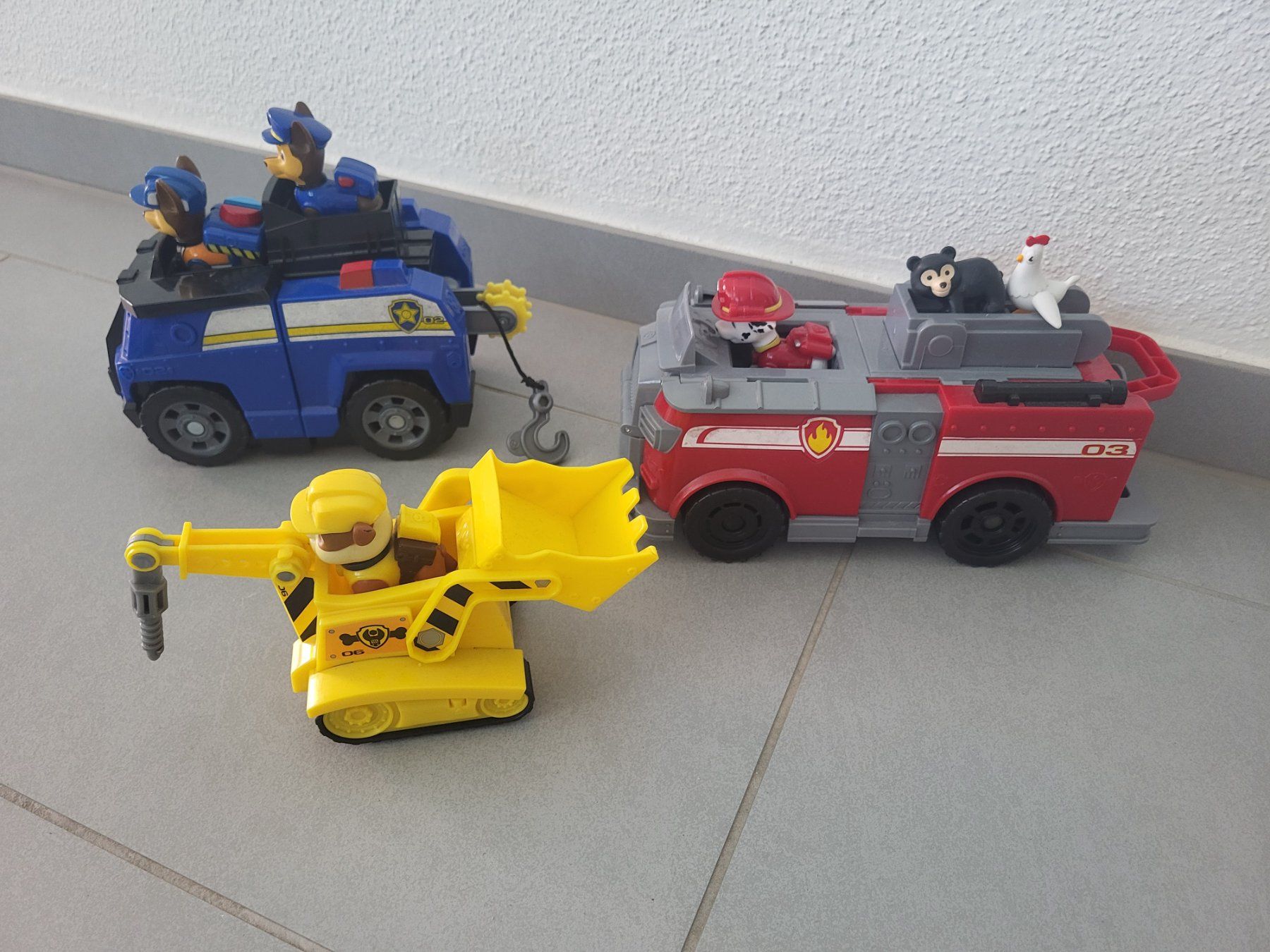 Giocattoli: Paw Patrol div Autos Transformer Wohnwagen – Usato da Boswil venduto da i12i 1