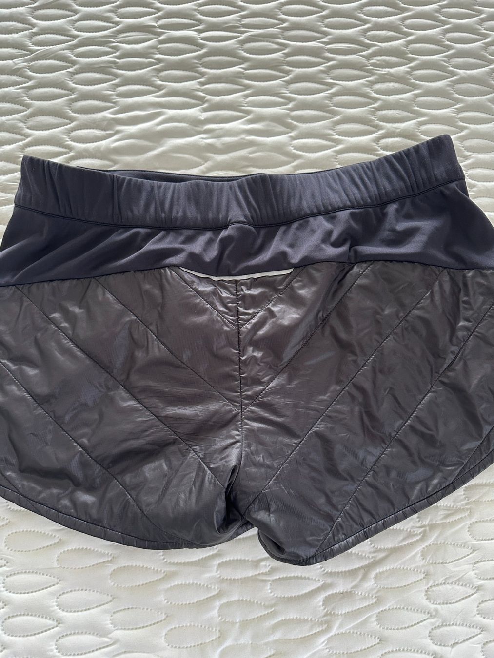 Odlo Pantaloni: Odlo Damen LL Shorts Grösse L – Usato da Oberkirch LU venduto da morpheus06 2