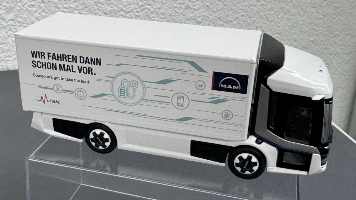 Conrad Kit di modellismo & Modellini statici: MAN CitE Conrad 1:50 – Usato da Luzern venduto da aa43modelcars-Luzern 3