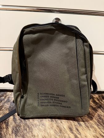 Tagesrucksack Schweizer Armee