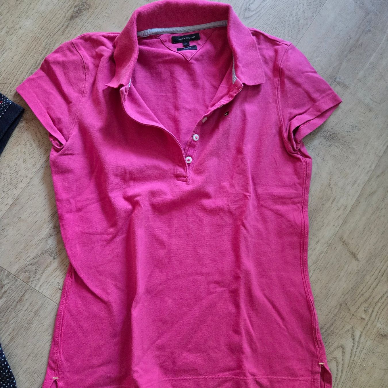 Tommy Hilfiger Polos: 2x Poloshirts Damen Grösse S – D'occasion à Delémont par mvl_l76c 1