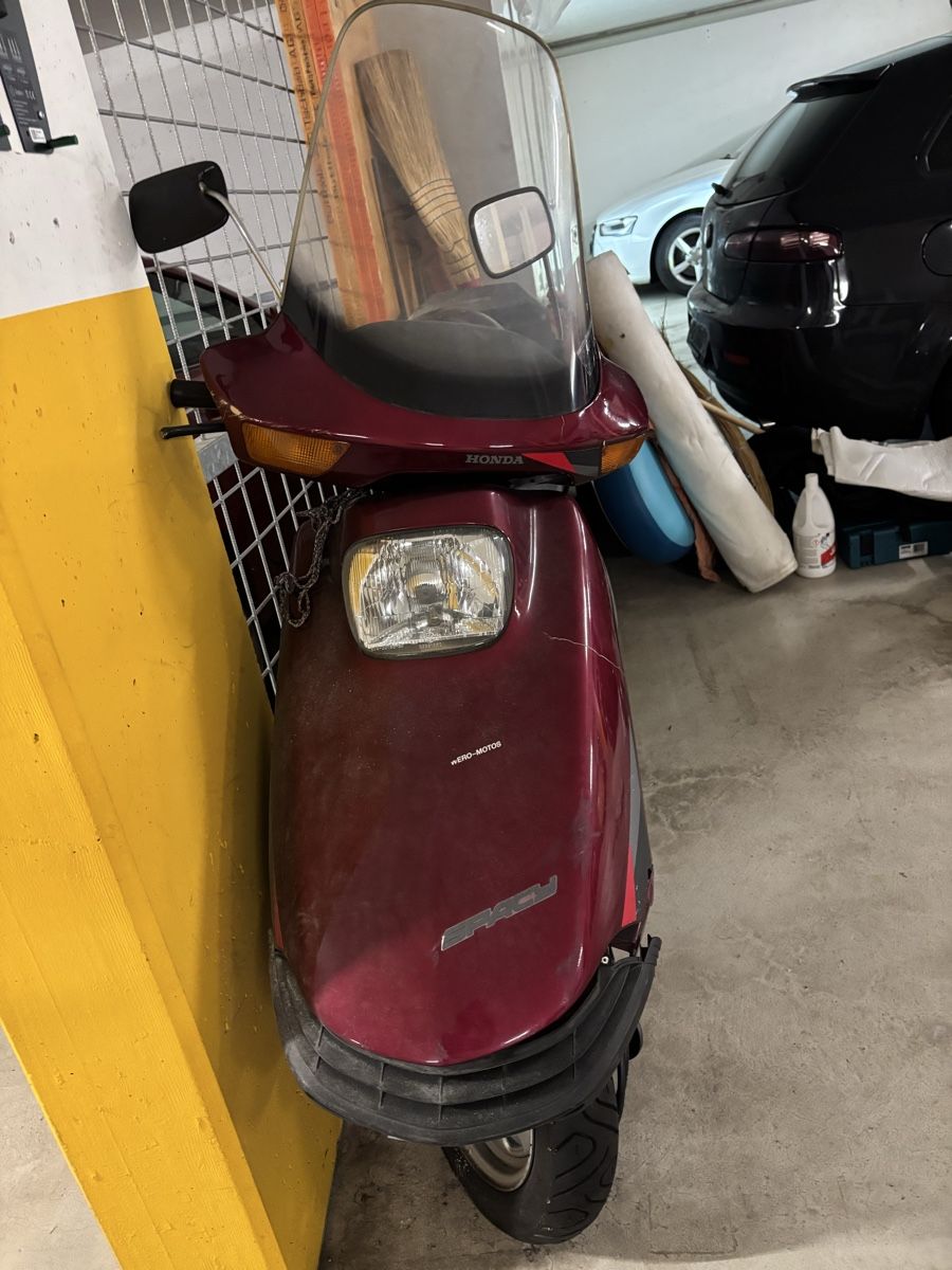 Honda Scooter: Honda Spacy Motorroller, Topcase, Windschutzscheibe, Rot – Usato da Meilen venduto da marsico79 3