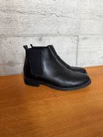 Stiefeletten schwarz Gr. 38