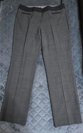 Elegante Damen Businesshose, grau, Gr. 42, neuwertig
