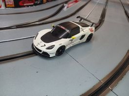 Carrera Digital 132 / Scalextric Lotus Exige V6 Cup R