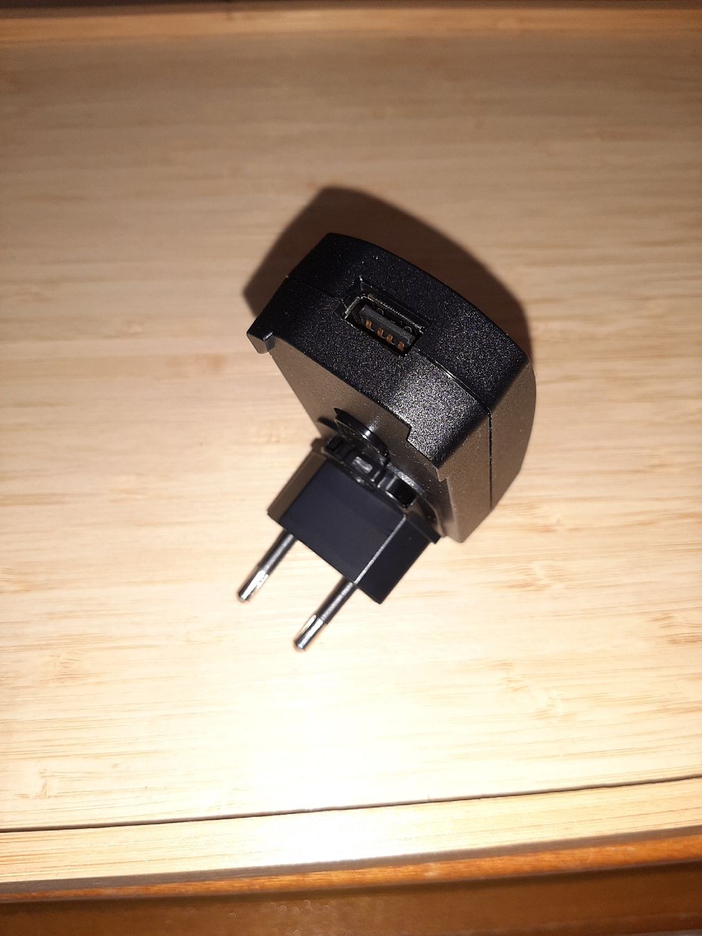 Caricabatterie: Garmin Ladegerät, 100/240V, USB – Nuovo (secondo la descrizione) da Neuchâtel venduto da Budy.jul-5 2
