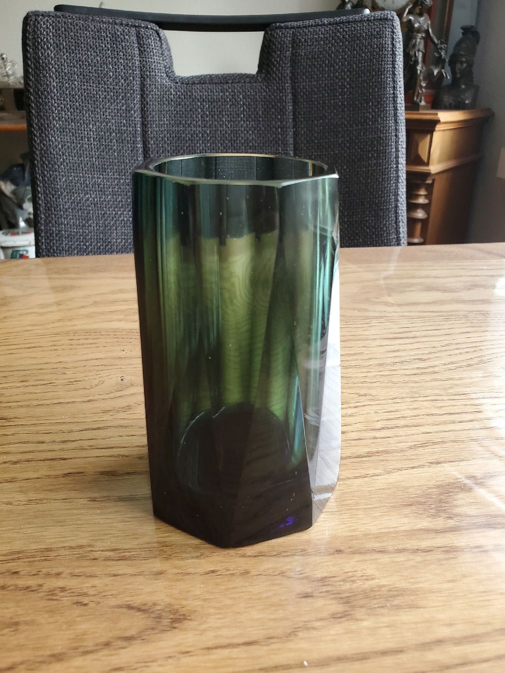 Vase & Récipients: Grüne Mid Century Blockvase – D'occasion à Frauenfeld par BeneFull