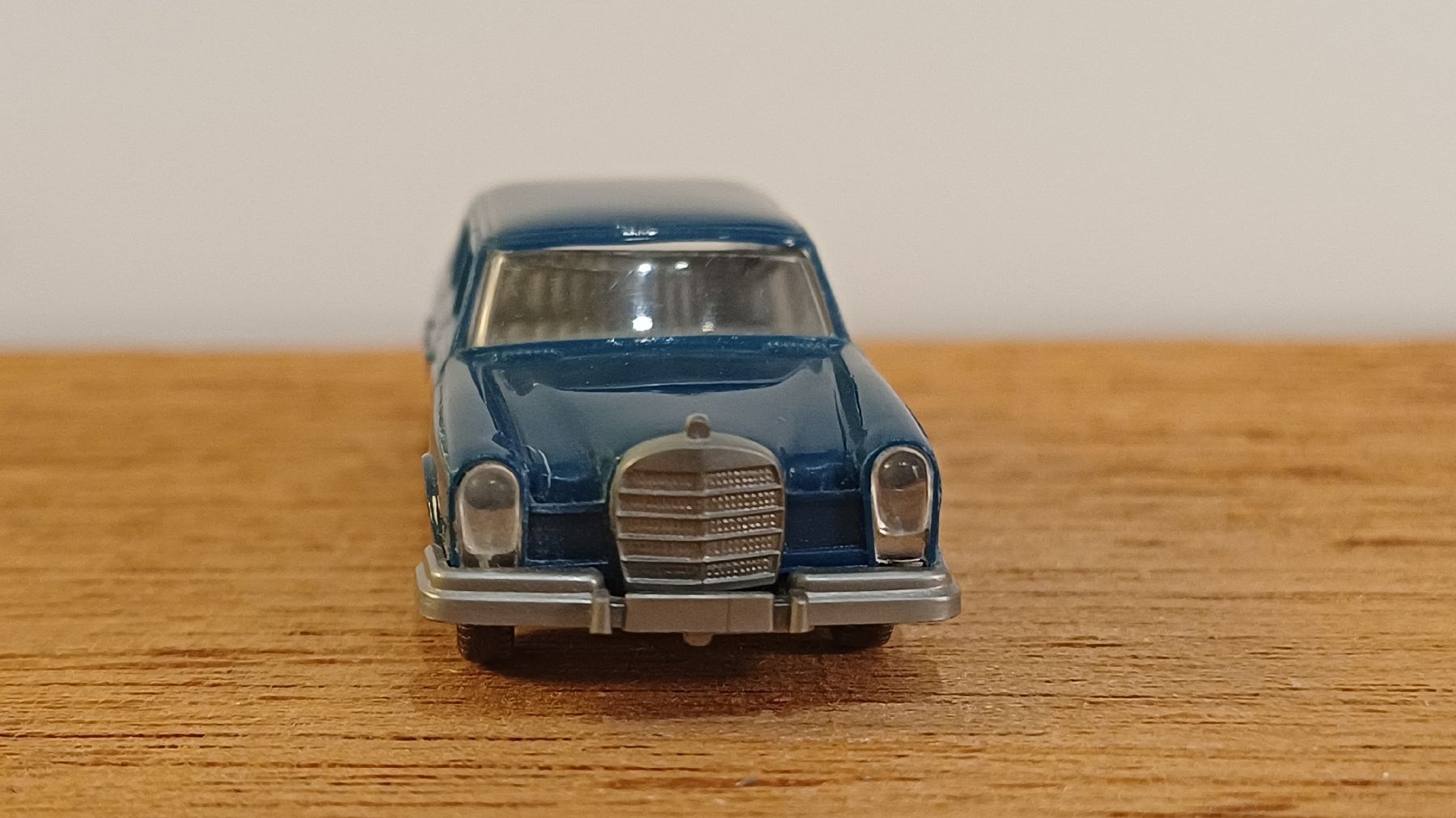 Wiking Modellini d'auto: Mercedes 600 von Wiking – Usato da Uznach venduto da Katinka83 5