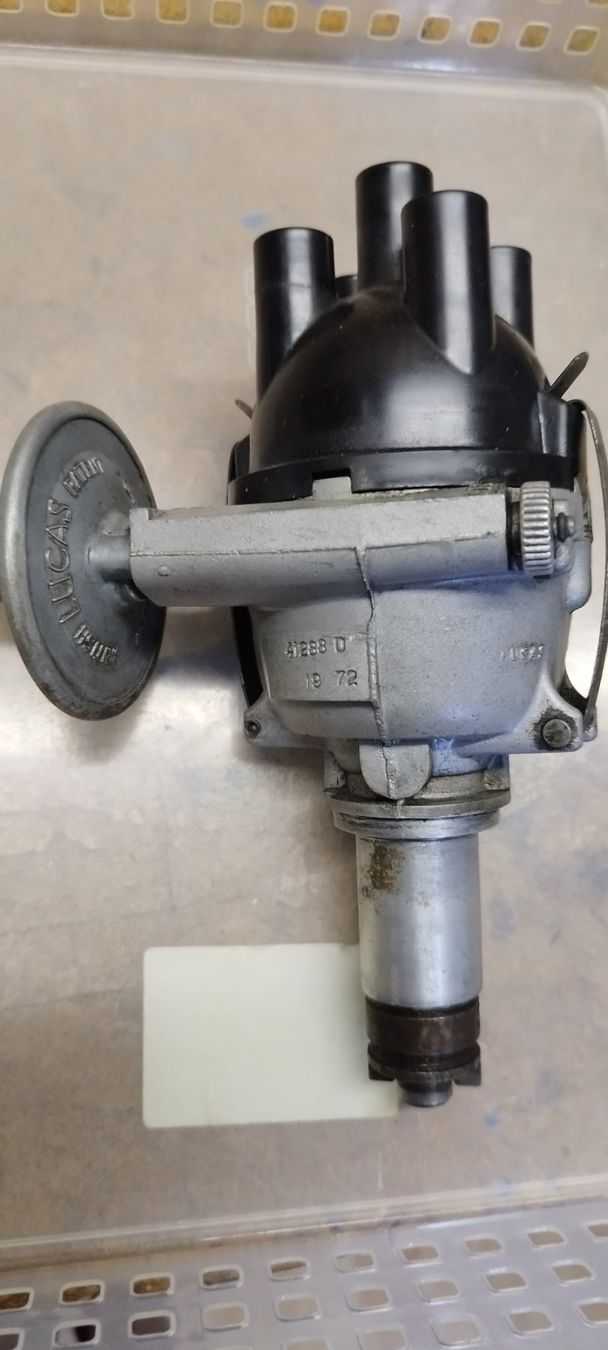 MG Tutti pezzi di ricambio auto: Zündverteiler occ. zu MG/ B 72 – Usato da Bern venduto da Flyer52 2
