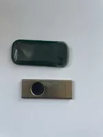 Zigarrenschneider aus Metall mit Etui gebrauchter Zustand