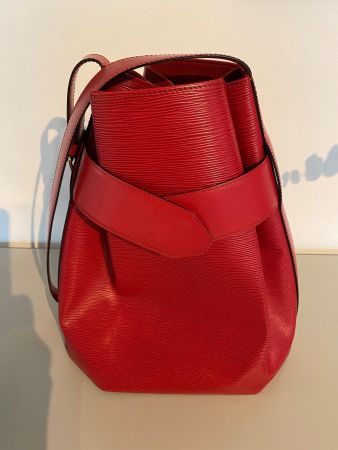 Louis Vuitton Sac D'Epaule Red Epi