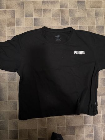 Puma T-Shirt schwarz Rundhals kurzarm guter Zustand