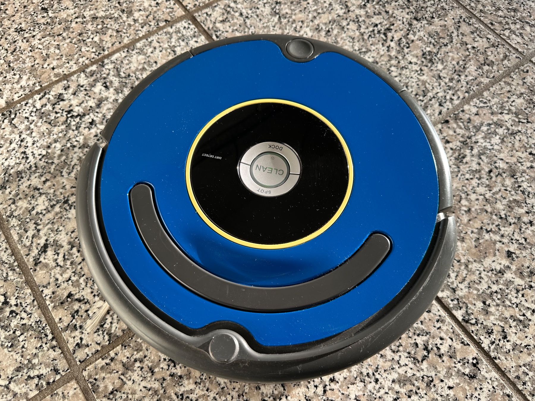 Irobot Aspirapolveri & Accessori: iRobot Roomba 630 Staubsauger Roboter – Usato da Oberembrach venduto da deftig 1