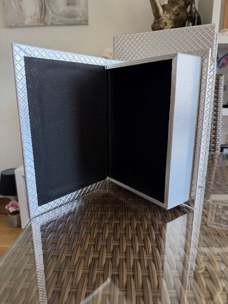 Contenitori & Simili: Bücherboxen 3Stück silber  – Nuovo (secondo la descrizione) da Emmenbrücke venduto da Dior09 1