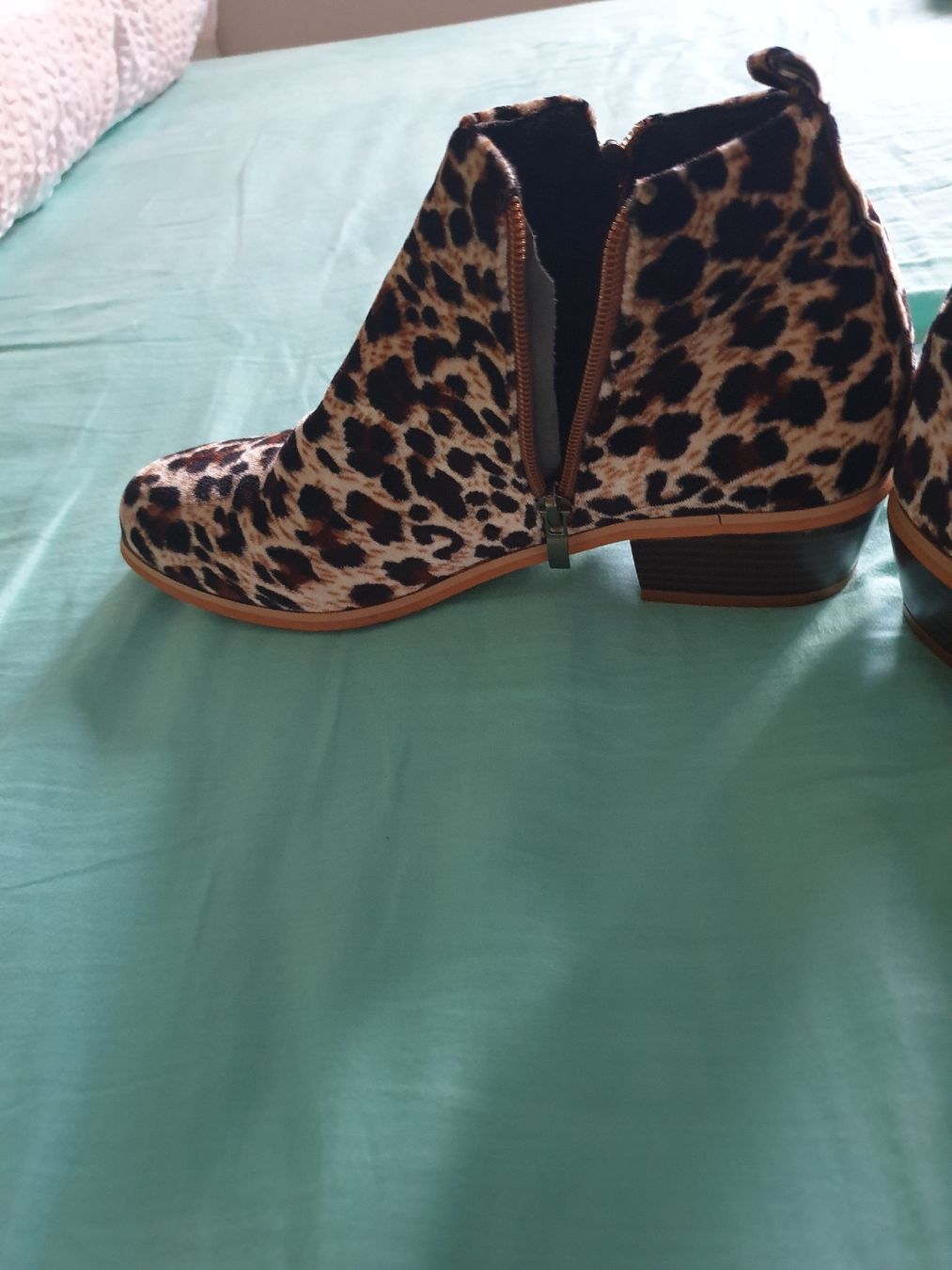 Damenschuhe: Stylische Leopard Stiefeletten Gr. 38 – Neu und originalverpackt aus Winterthur von ivo_hmm2 1